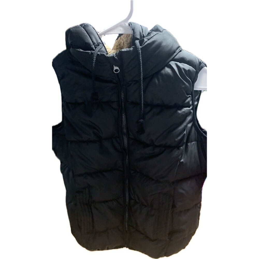RUFF HEWN Black Puffer Vest Lined Hooded